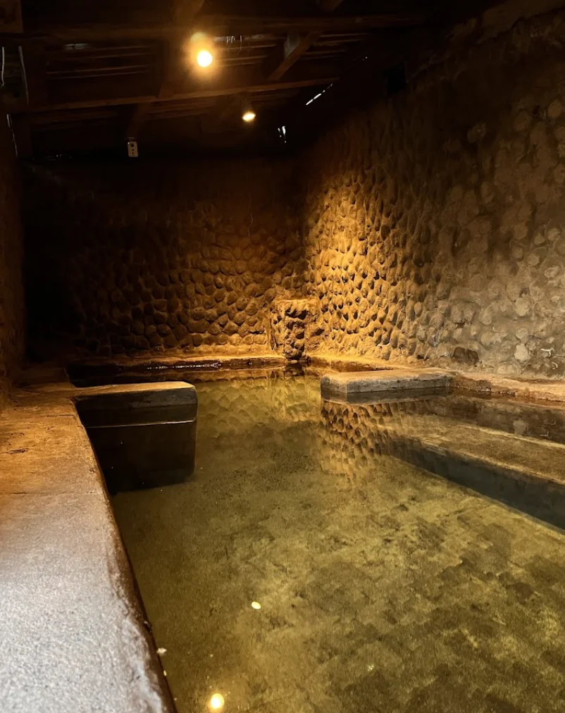 Hot Springs + Trail in Rancagua photo 2